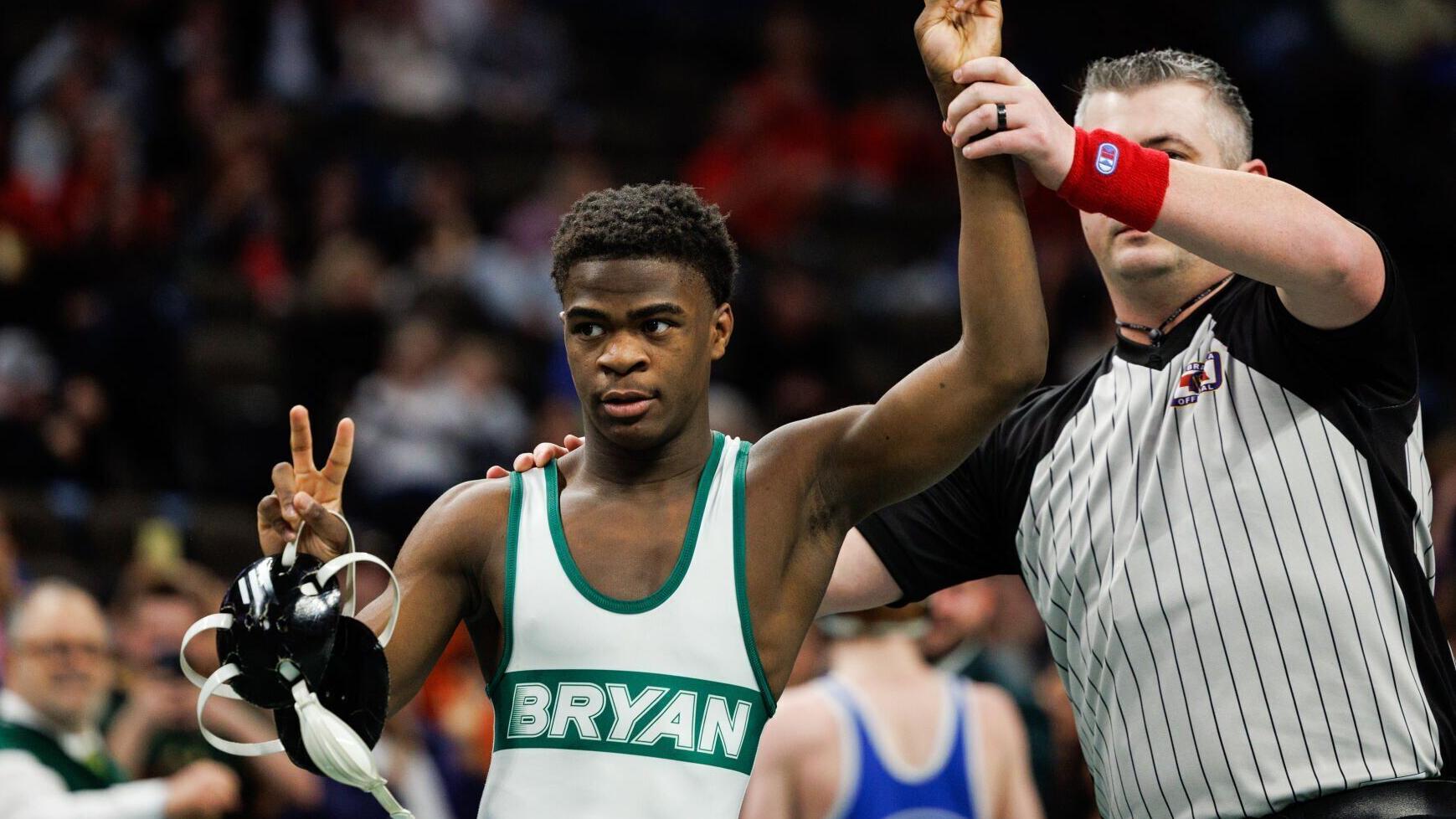 Unle-mited: Omaha Bryan senior wins second straight state title